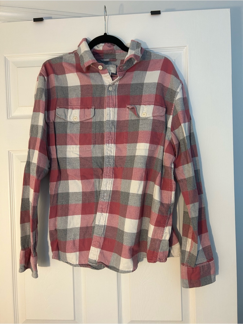 American Eagle Outfitters Red and Gray Plaid Shirt